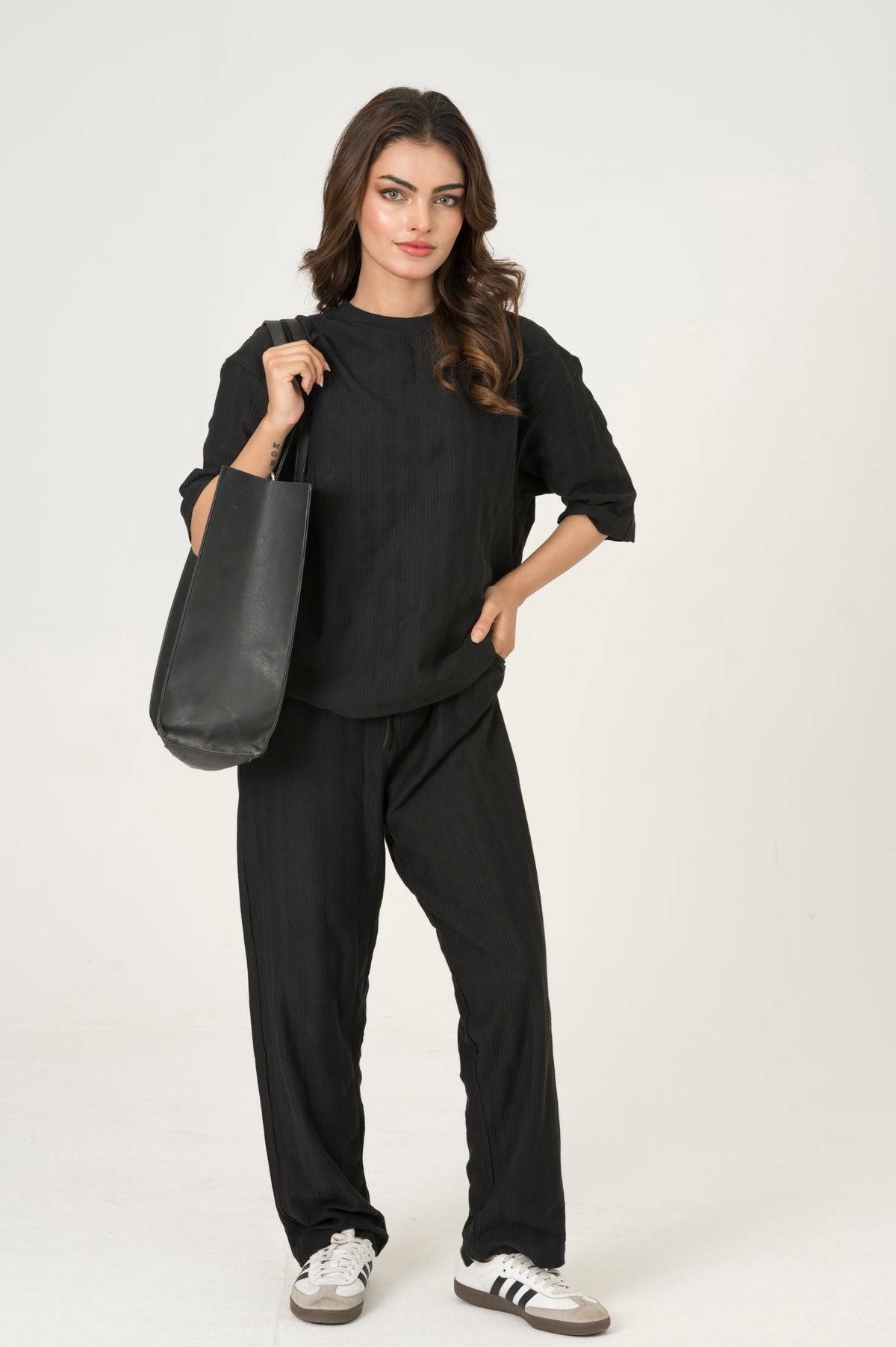 Black Jacquard Set - Women