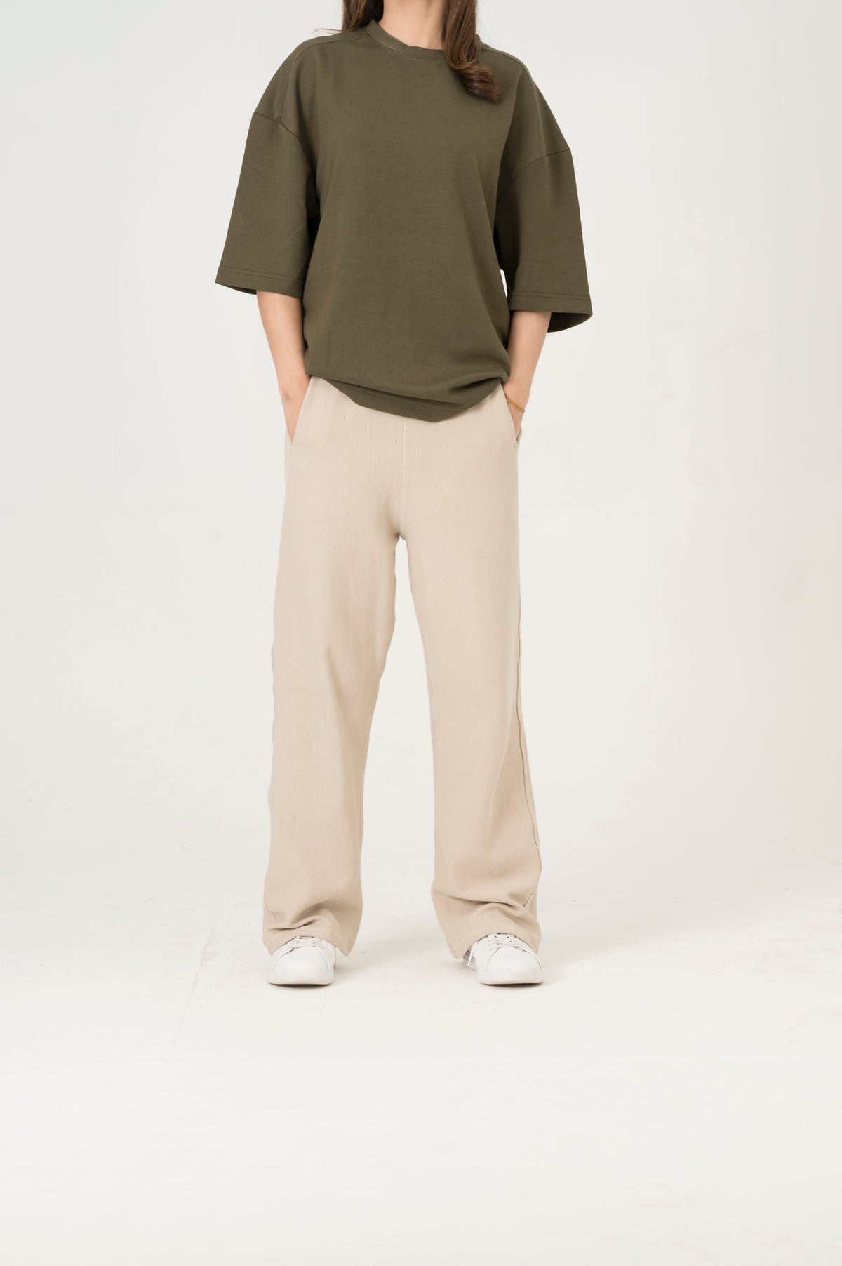 Cloud olive oversized tee