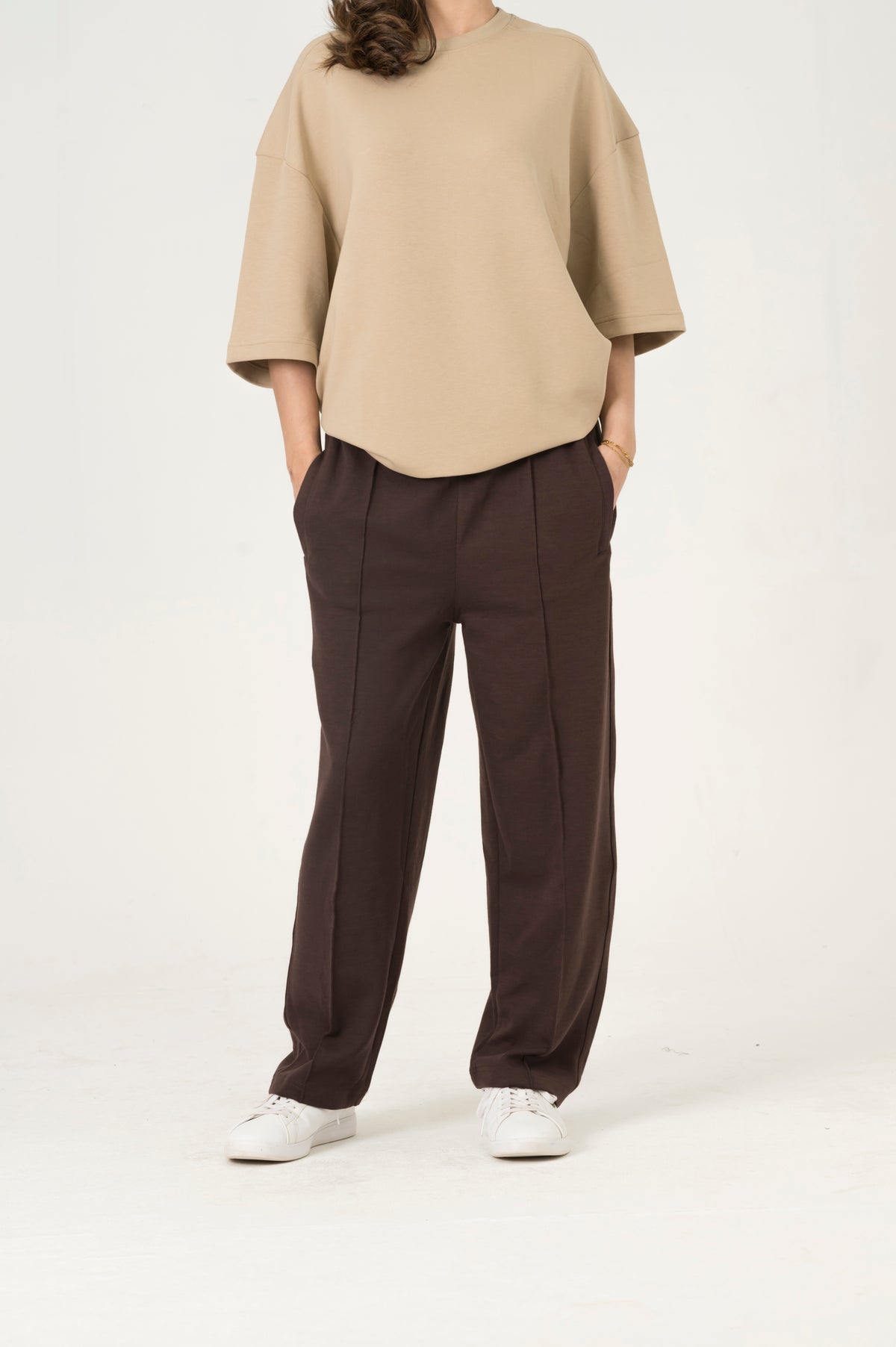 Cloud Chocolate pleated trouser