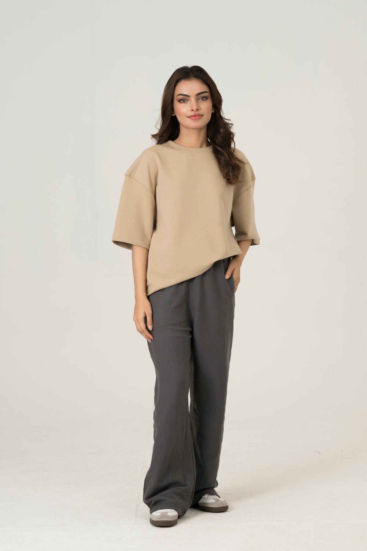Cloud beige oversized tee