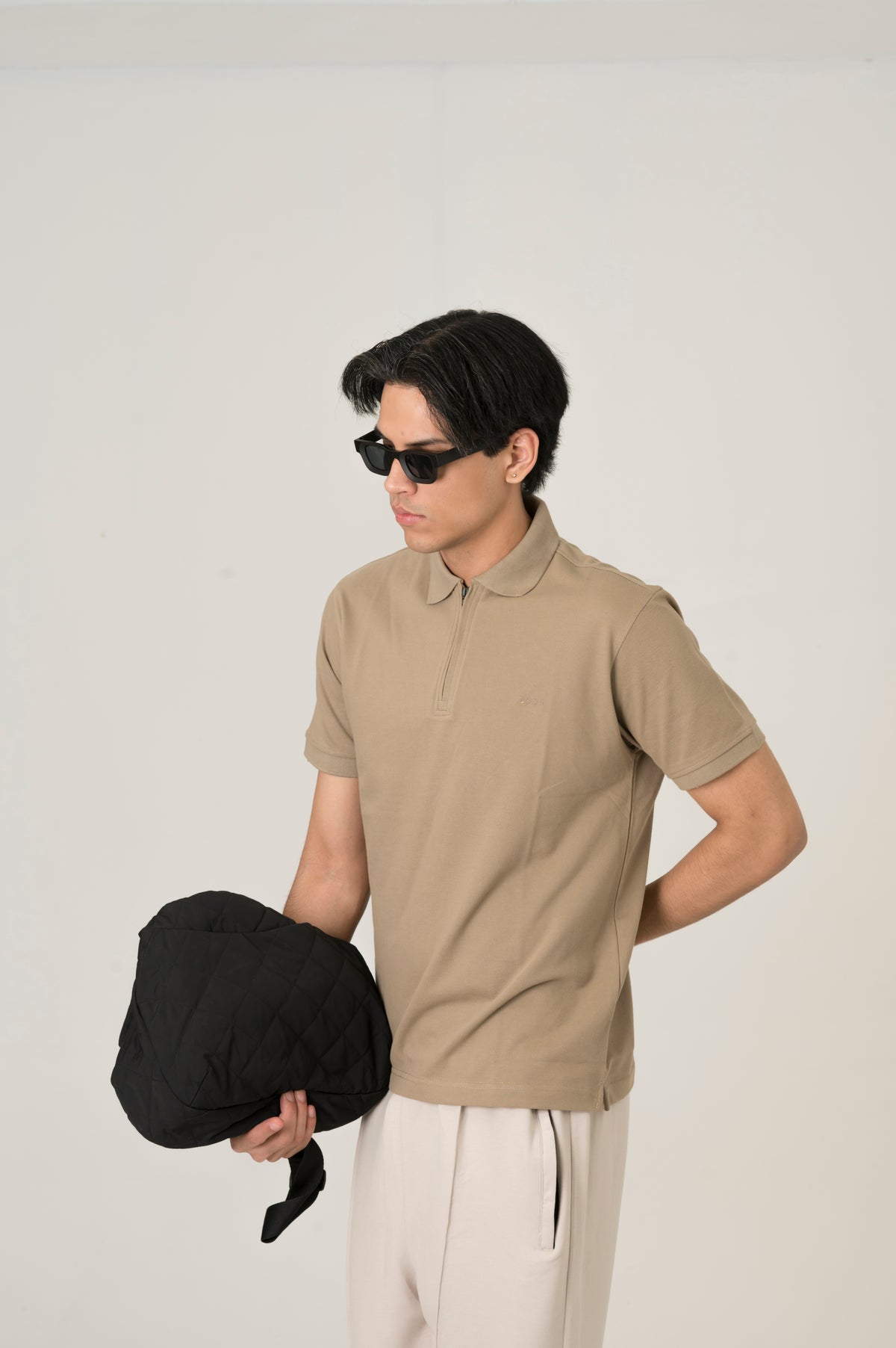 Cloud Beige pleated trouser