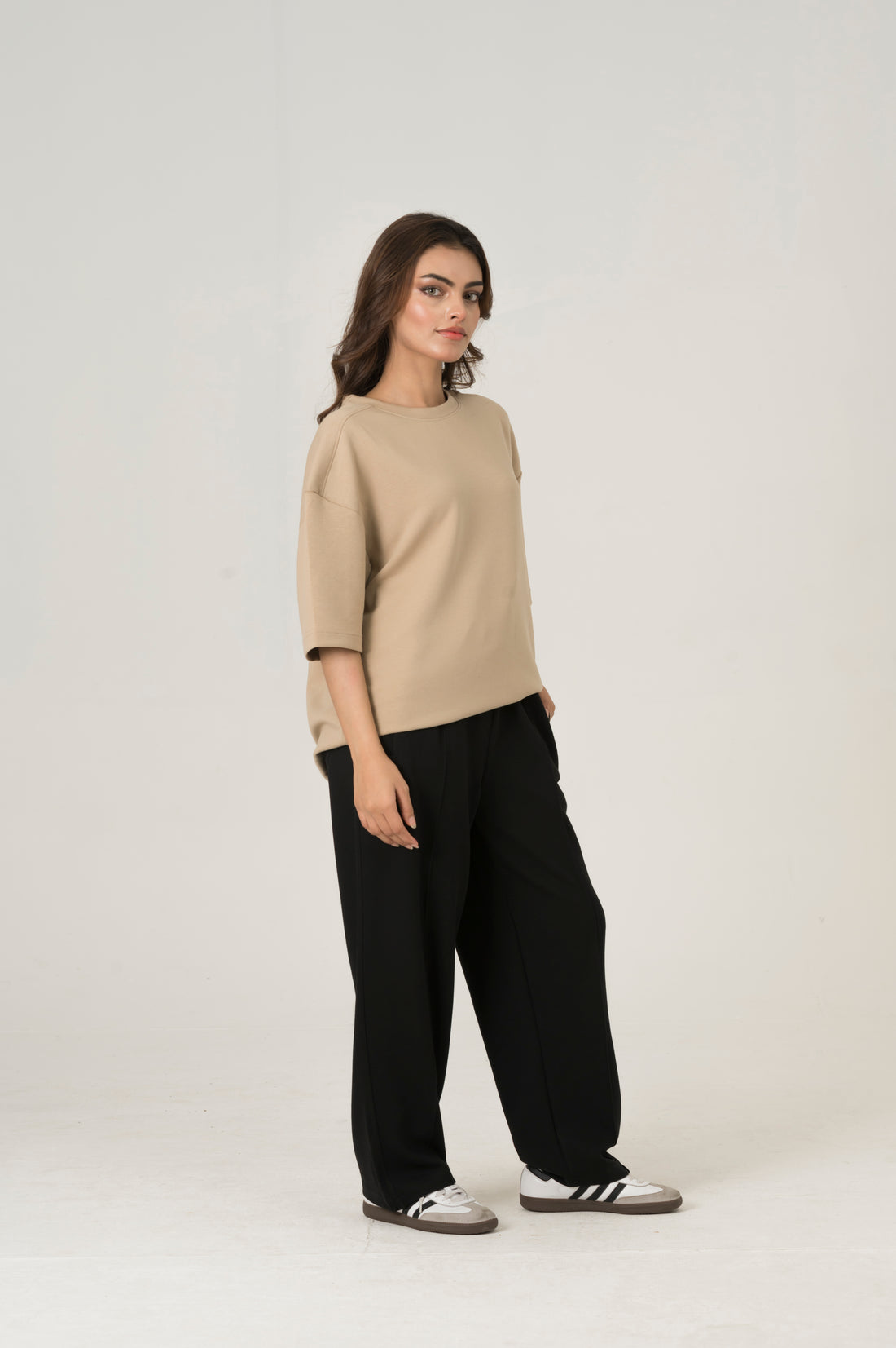 Cloud Black pleated trouser